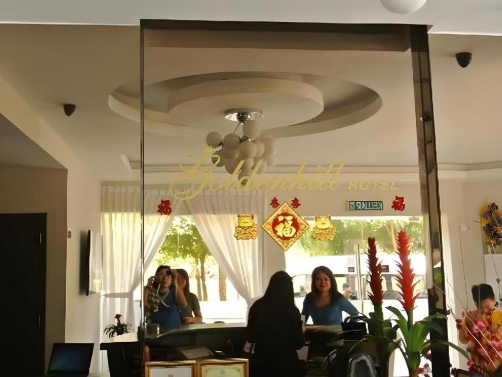 Goldenhill Hotel Kota Kinabalu Exteriör bild