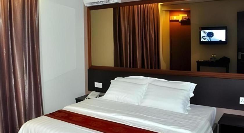 Goldenhill Hotel Kota Kinabalu Exteriör bild